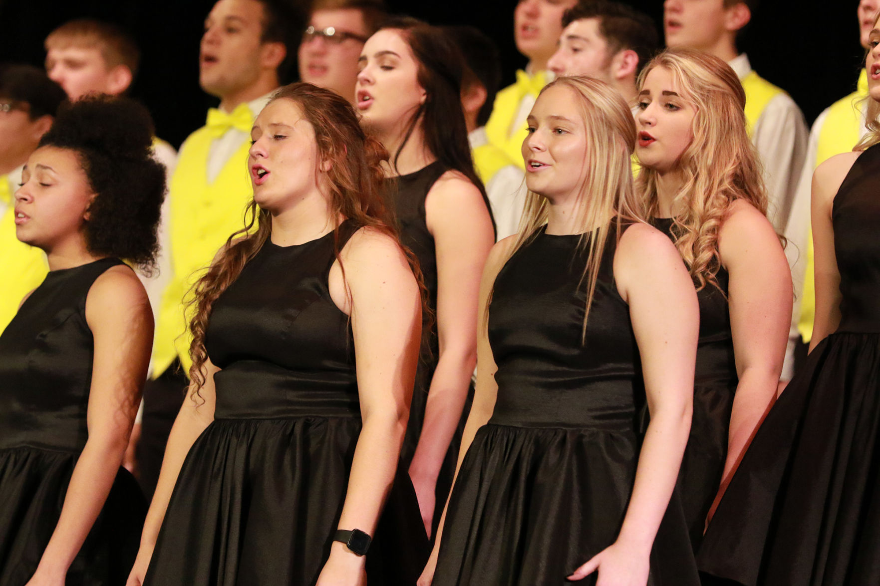 PHOTO GALLERY GHS Vocal Music Concert